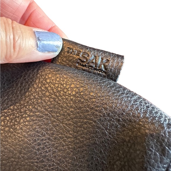The Sak Elliott Lucca Little Back Leather Shoulder Bag - Picture 6 of 7